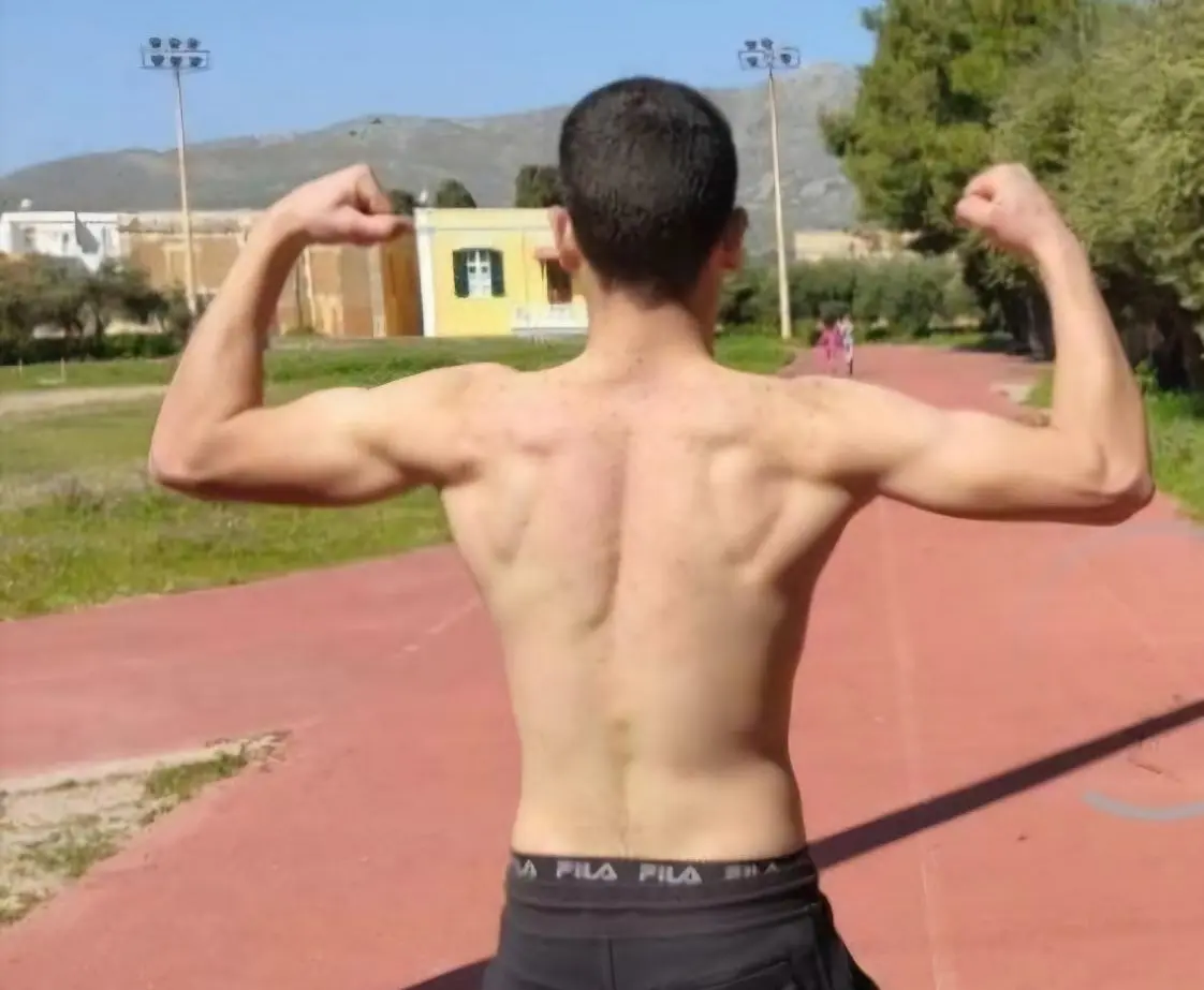 StavrosFit Fitness Transformation starting at 16 years old